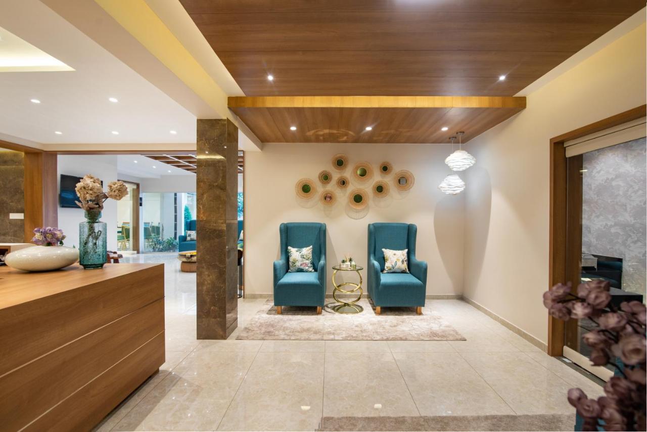 Time Square Boutique Hotel & Spa アーラップーザ県 エクステリア 写真
